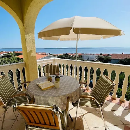 Mare Domus, Apartment *